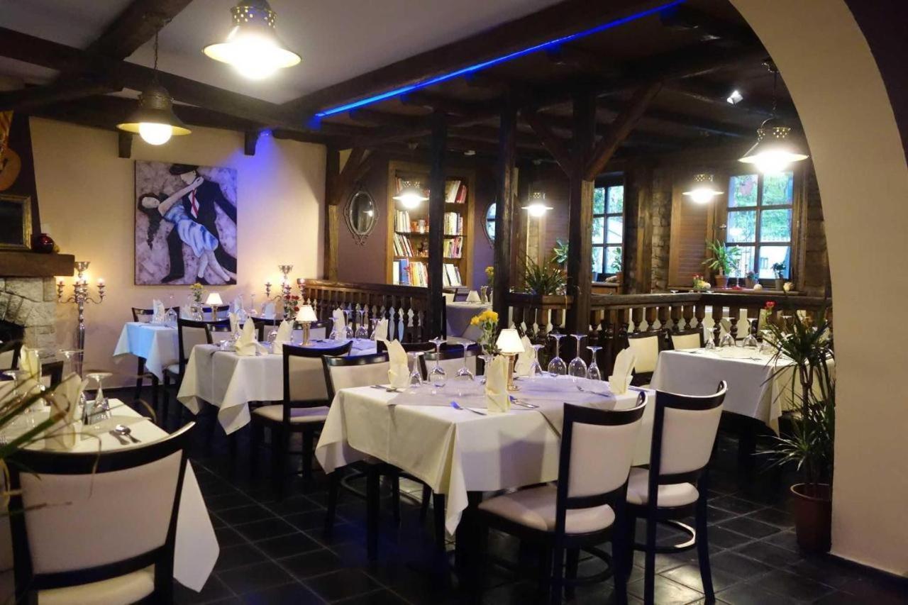 Landhotel Burkartsmuehle Hofheim am Taunus Exterior photo